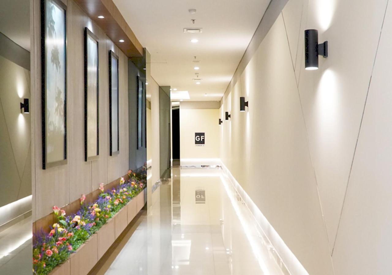 Bandara City Apartemen- 2Br Tangerang Buitenkant foto